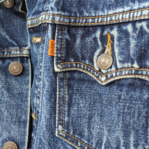 Vintage '70s Levi's denim jacket - Picture 7 of 8